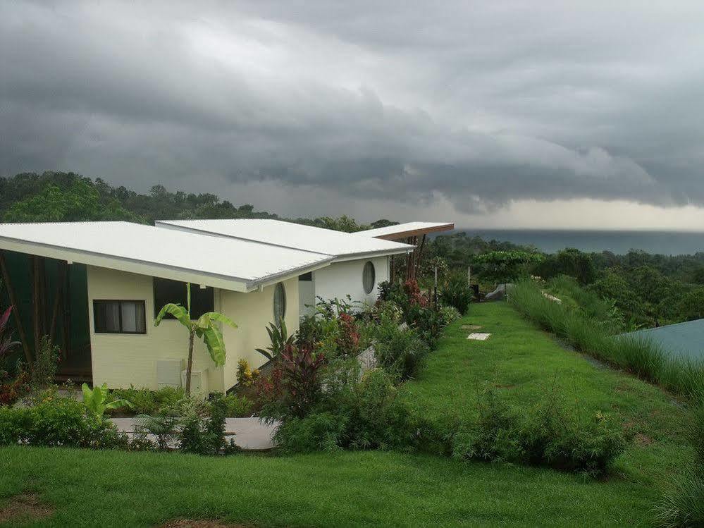 אוביטה Eden Tica Lodge מראה חיצוני תמונה